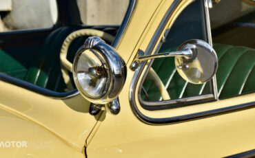 Buick-Special-Coupe-1941-Cream-Green-4809-26