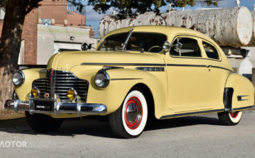 Buick-Special-Coupe-1941-Cream-Green-4809-32