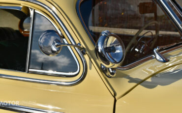 Buick-Special-Coupe-1941-Cream-Green-4809-4