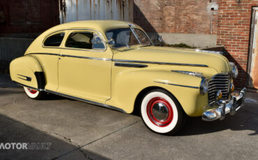 Buick-Special-Coupe-1941-Cream-Green-4809-8