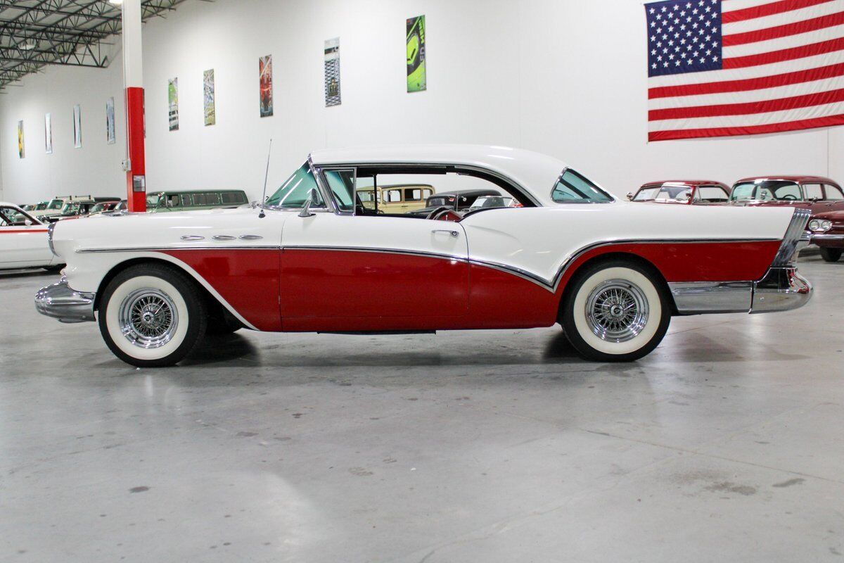 Buick-Special-Coupe-1957-Red-Black-100745-1