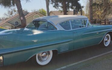 Cadillac-1958-154794-5