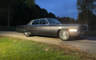 Cadillac-1965-grey-146450-1