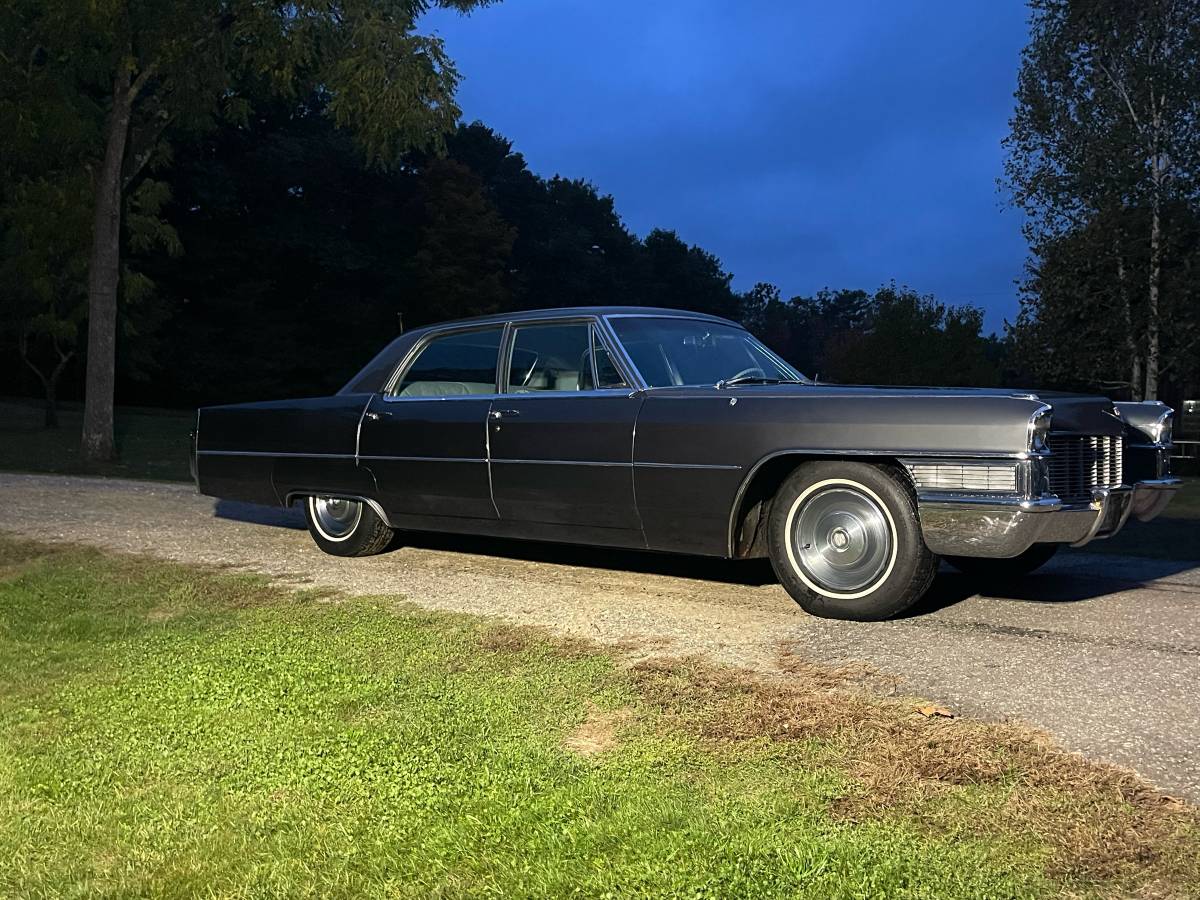 Cadillac-1965-grey-146450-3