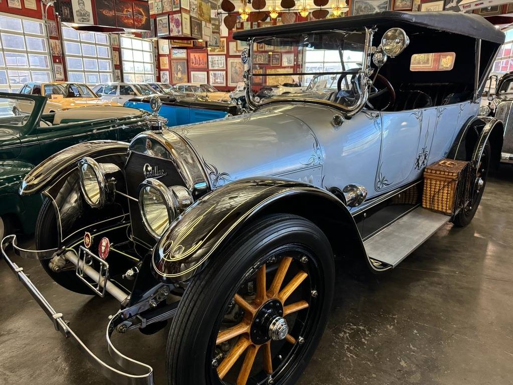 Cadillac-55-phaeton-1917-silver-22587-1