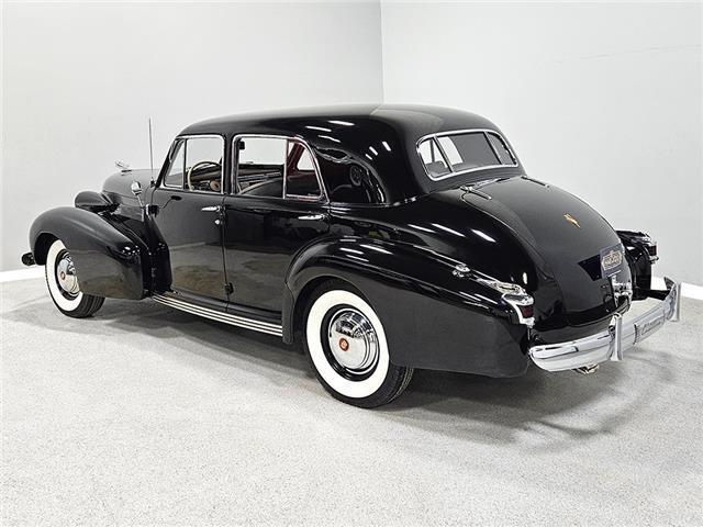 Cadillac-60-Special-Berline-1939-Black-Tan-8287-3