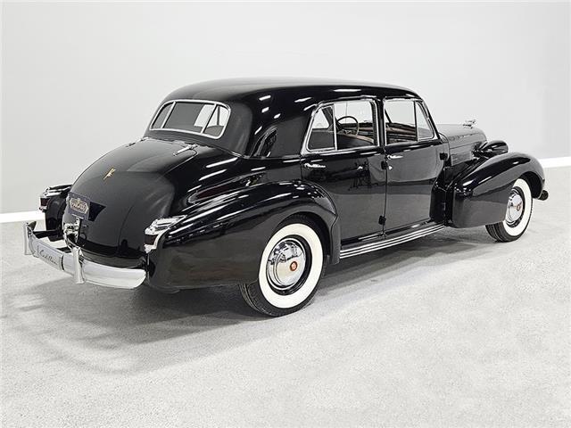 Cadillac-60-Special-Berline-1939-Black-Tan-8287-4