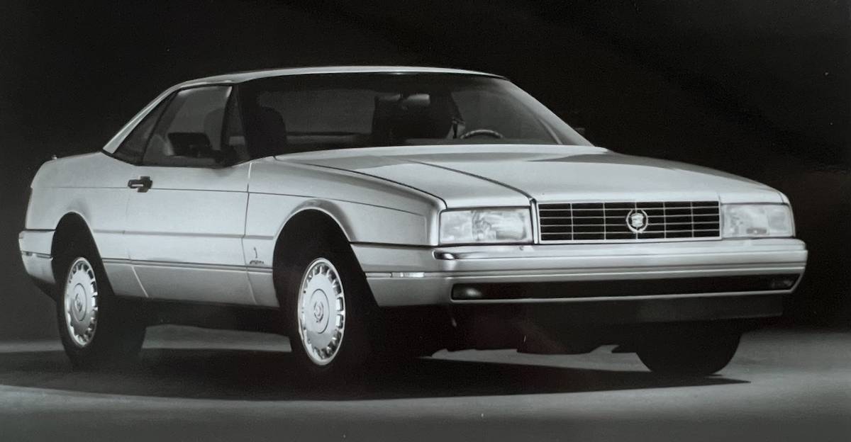 Cadillac-Allante-1987-364435-22