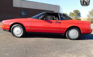 Cadillac-Allante-1991-Red-Black-88823-2