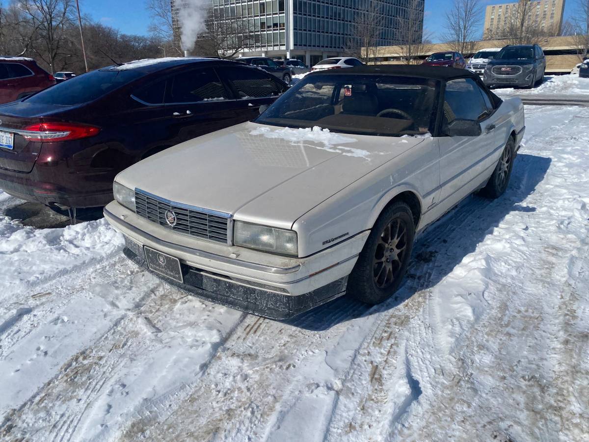 Cadillac-Allante-1993-168981