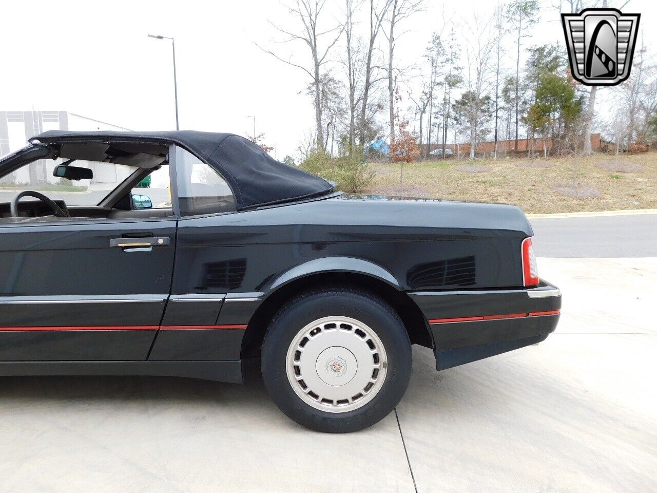 Cadillac-Allante-1993-Black-Tan-147891-7