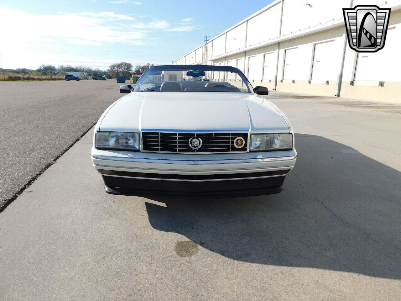 Cadillac-Allante-1993-White-Saddle-126861-2