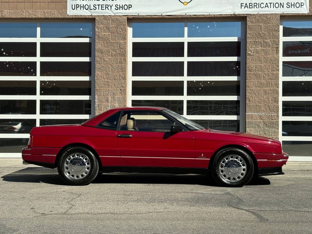 Cadillac-Allante-1993-red-67900-2