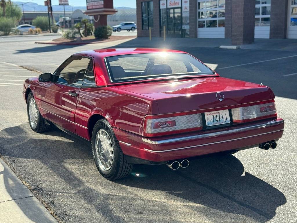 Cadillac-Allante-1993-red-67900-6