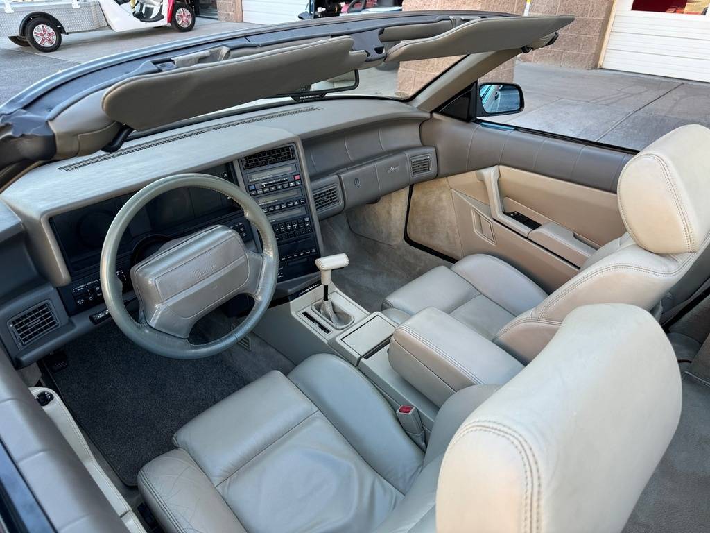 Cadillac-Allante-1993-white-41608-15