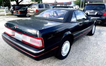 Cadillac-Allante-Cabriolet-1988-Black-Red-93147-3