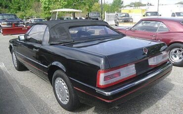 Cadillac-Allante-Cabriolet-1988-Black-Red-93147-6