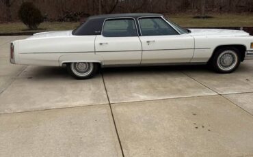 Cadillac-Brougham-1976-white-67953-3