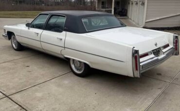 Cadillac-Brougham-1976-white-67953-6