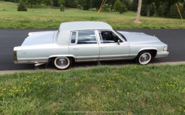 Cadillac-Brougham-1990-silver-231745-2