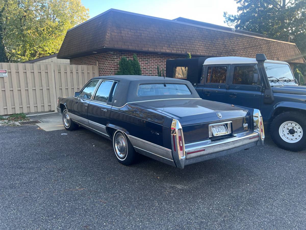 Cadillac-Brougham-1991-blue-70811-3