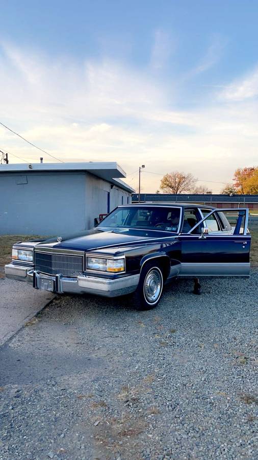 Cadillac-Brougham-1991-blue-70811