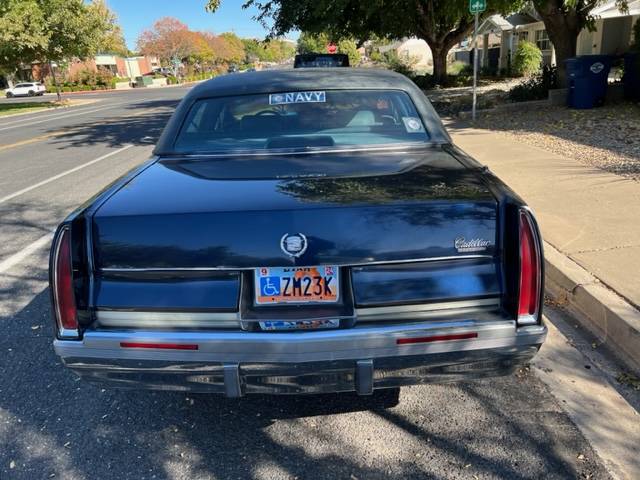 Cadillac-Brougham-1993-blue-128747-1