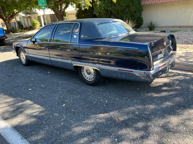 Cadillac-Brougham-1993-blue-128747-2