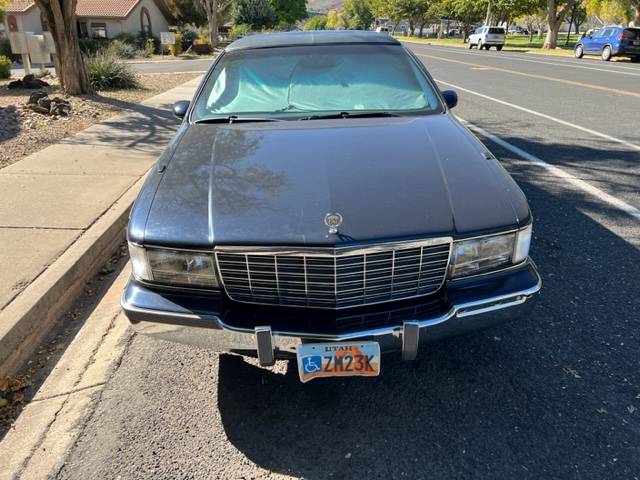 Cadillac-Brougham-1993-blue-128747-3