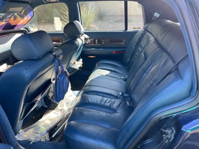 Cadillac-Brougham-1993-blue-128747-5