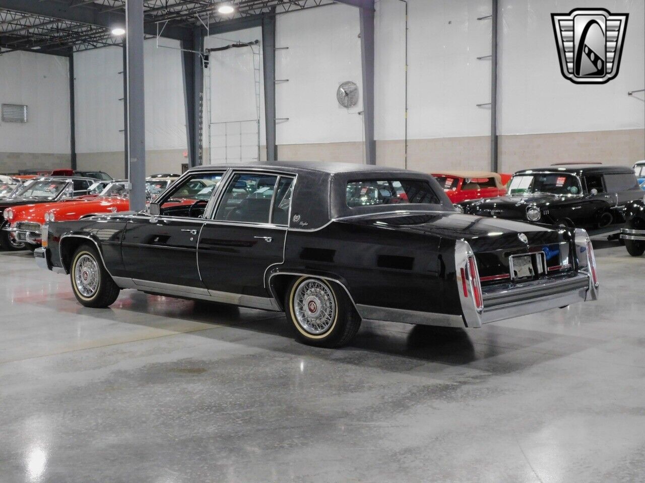 Cadillac-Brougham-Berline-1987-Black-Blue-128754-3