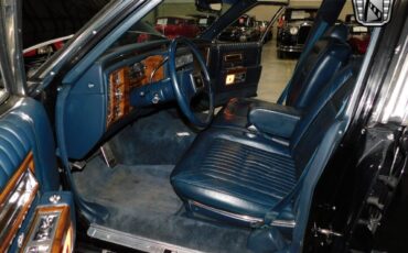 Cadillac-Brougham-Berline-1987-Black-Blue-128754-6