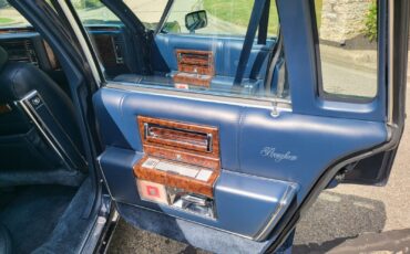 Cadillac-Brougham-Berline-1990-Blue-Blue-82077-13