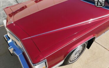 Cadillac-Brougham-Berline-1990-Red-Red-179086-8