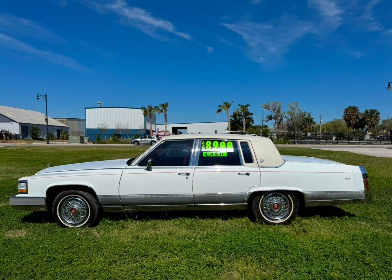 Cadillac-Brougham-Berline-1991-White-Red-206661-1