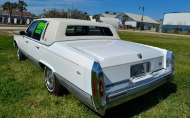 Cadillac-Brougham-Berline-1991-White-Red-206661-2