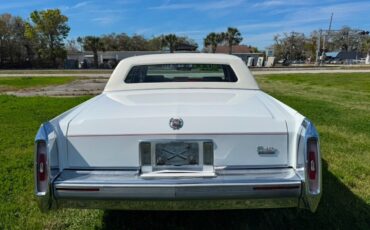 Cadillac-Brougham-Berline-1991-White-Red-206661-3