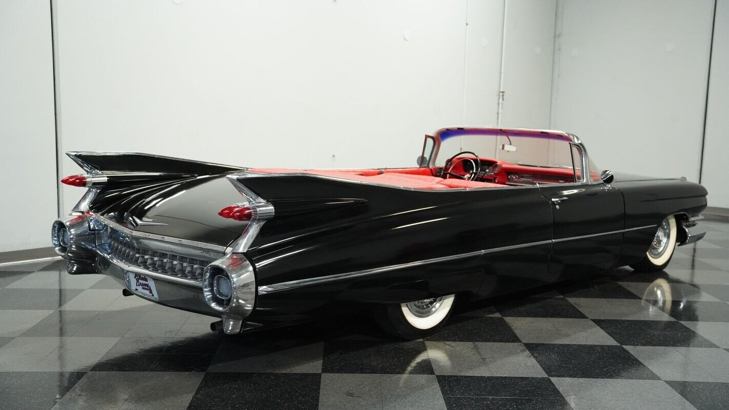 Cadillac-Convertible-Cabriolet-1959-Black-Red-0-11