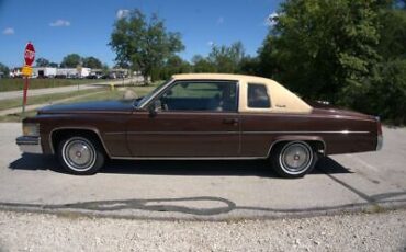 Cadillac-Coupe-Deville-Coupe-1977-Brown-Tan-80689-2