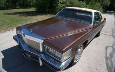 Cadillac Coupe Deville Coupe 1977