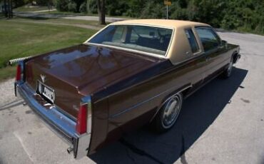 Cadillac-Coupe-Deville-Coupe-1977-Brown-Tan-80689-5