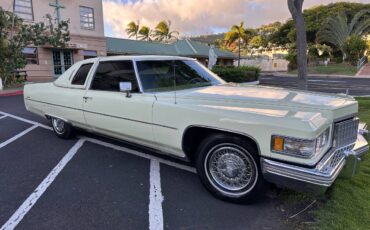 Cadillac-Coupe-de-ville-1976-yellow-64374-1