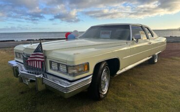 Cadillac-Coupe-de-ville-1976-yellow-64374-6