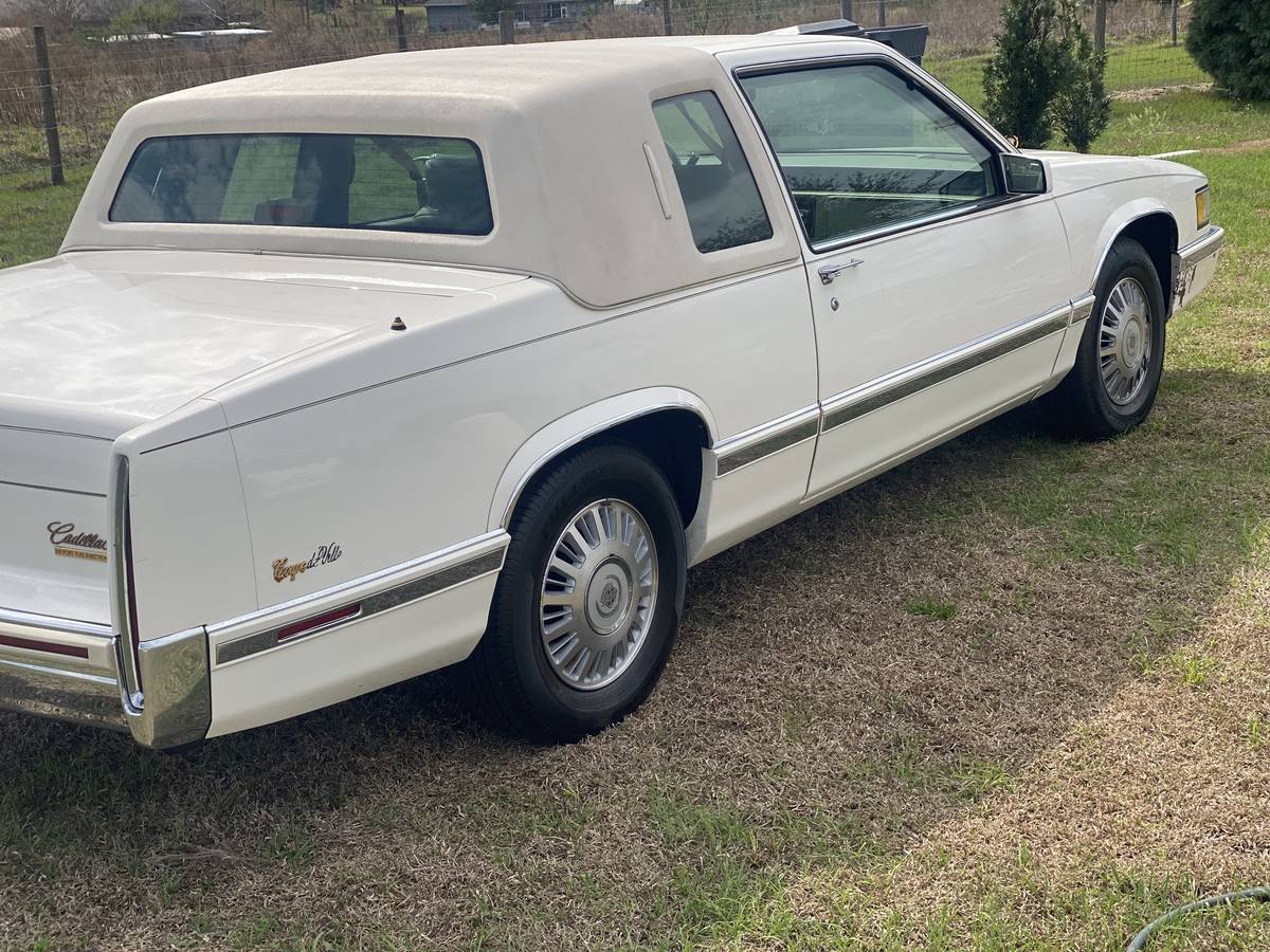 Cadillac-Coupe-deville-1992-white-90123-2