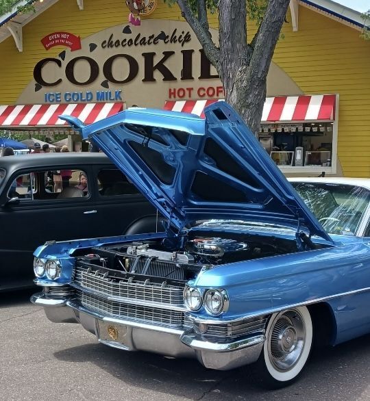 Cadillac-DeVille-1963-Blue-Gray-0-4