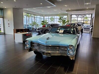 Cadillac-DeVille-1966-Blue-81285-1