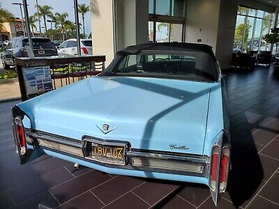 Cadillac-DeVille-1966-Blue-81285-3