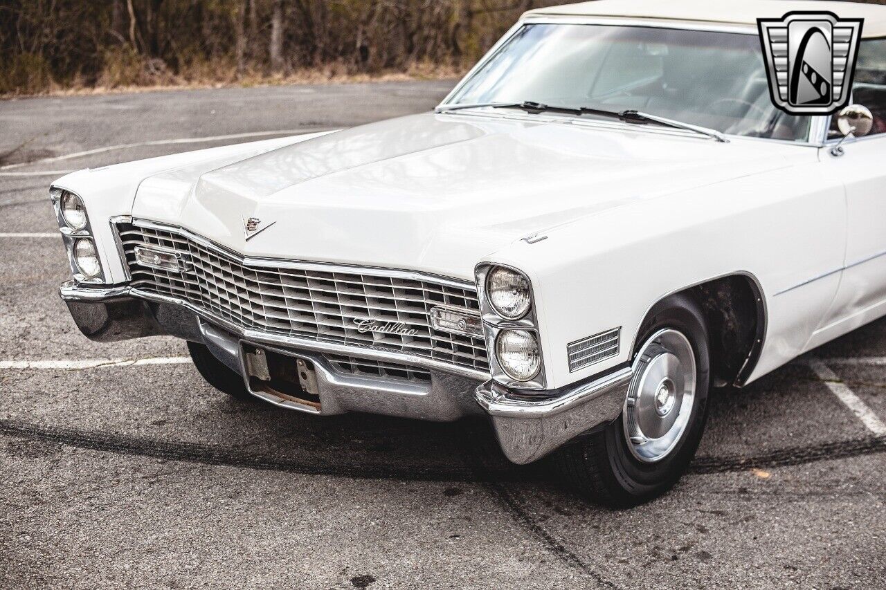 Cadillac-DeVille-1967-White-Red-58588-10