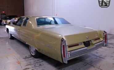 Cadillac-DeVille-1975-Gold-Green-53194-3