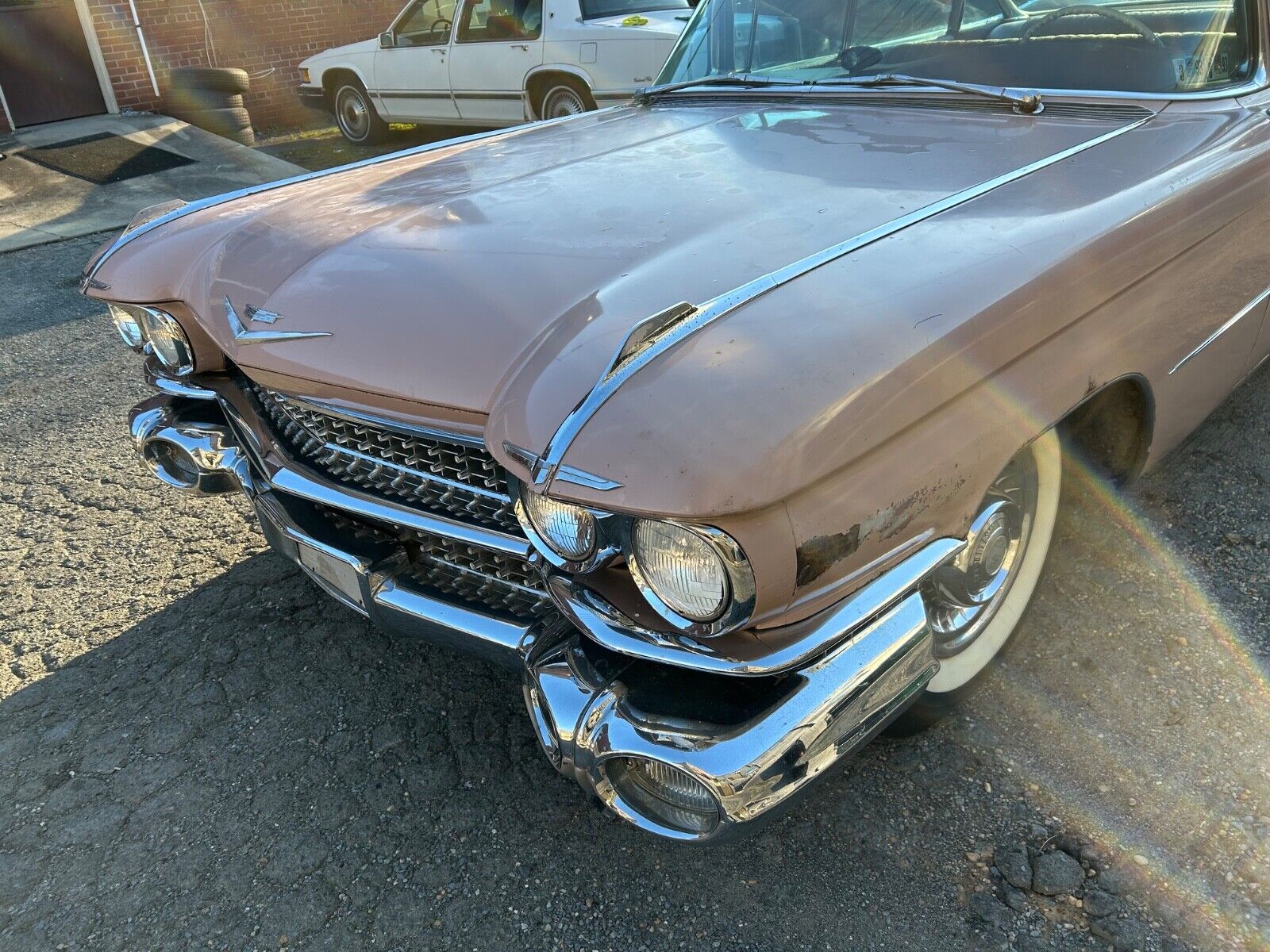 Cadillac-DeVille-Berline-1959-Pink-Pink-49085-7